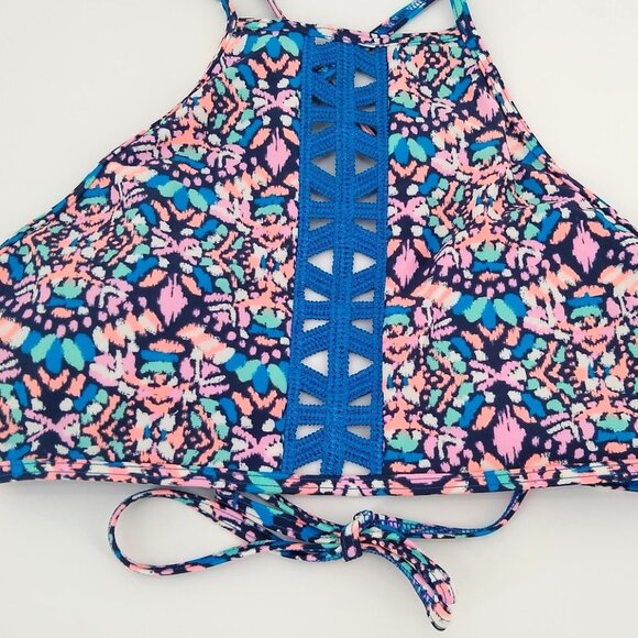 AERIE High Neck Tie Back Crochet Bikini Top S - Picture 2 of 9
